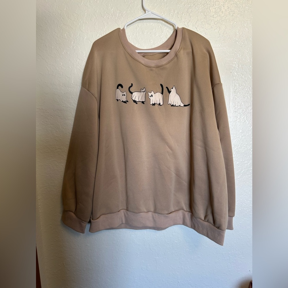 👻halloween crewneck😻